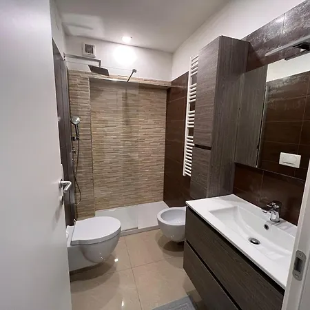 Kibilu - Luxury Porta Romana Near Bocconi, Centre דירה *