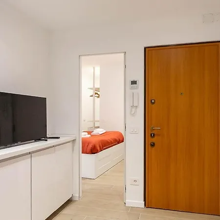 Appartement Bocconi-duomo Porta Romana Milaan