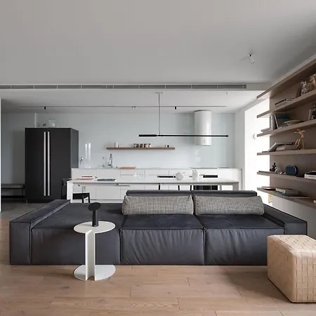 Luxurious Milánó