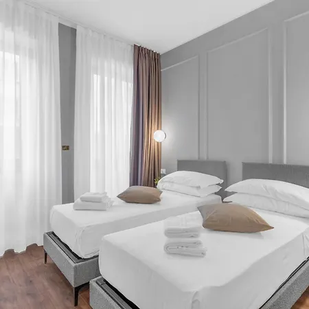 Отель Torriani Foresteria Lombarda
