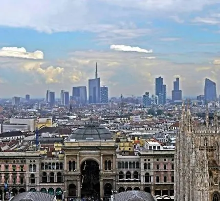 Cozy Near Station Milan