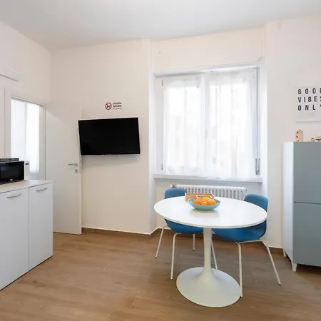 Lomellina 13 Apartment Milan