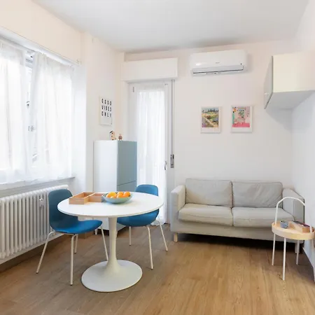 Lomellina 13 Apartment Milan