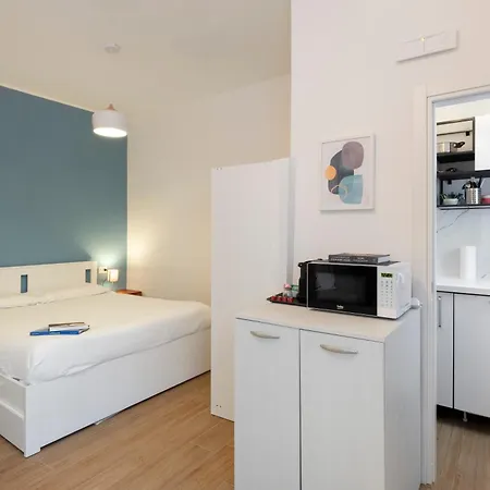 Lomellina 13 * Milan