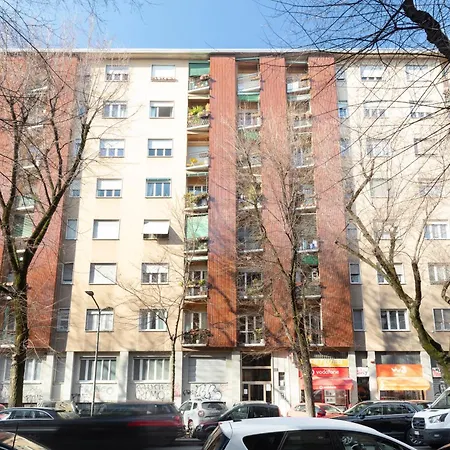 Apartment Lomellina 13