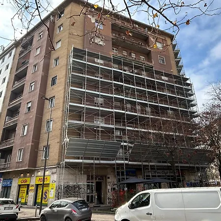 Fiore Milanese - San Siro, Fiera & Life - Rinnovamento Facciata Palazzo In Corso Apartment