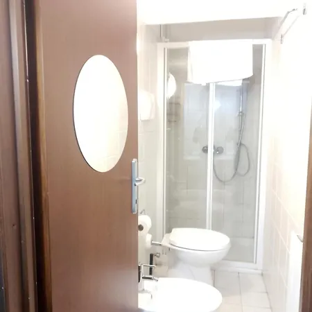 Porta Romanabocconi Lecase&vacanze Ambrosiane *