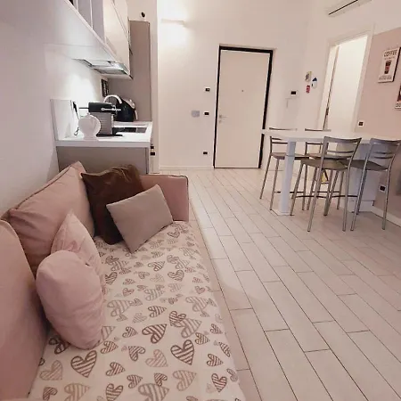 Nina's Apartment