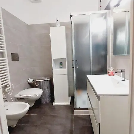 Nina's Apartment *