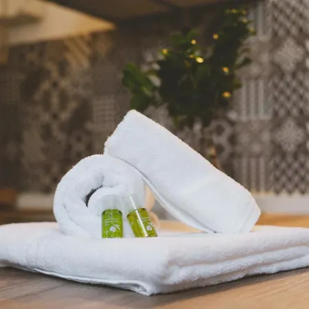 Stayeasy Corso 9 - Attic Milan