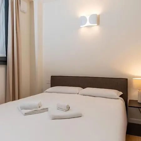 Porta Venezia Stylish Haven 아파트 밀라노