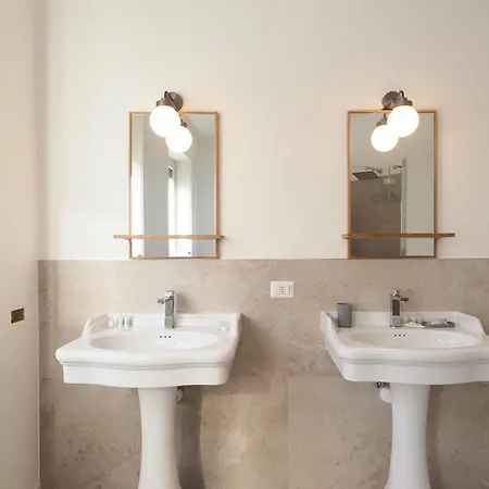 Homnest I Duomo Penthouse Apartment