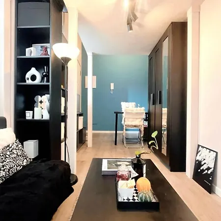 B&B Pizza Room Twin Room Near Navigli Milan Kwatera prywatna *