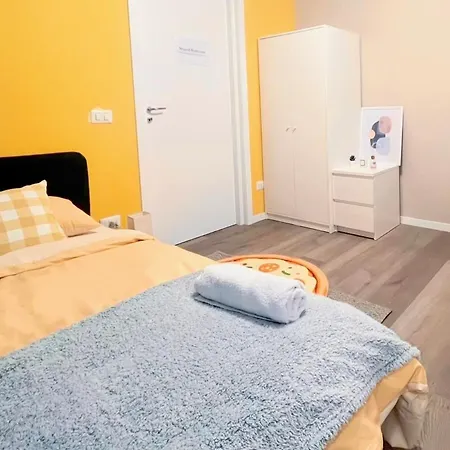 B&B Pizza Room Twin Room Near Navigli Milan Pansiyon Milano