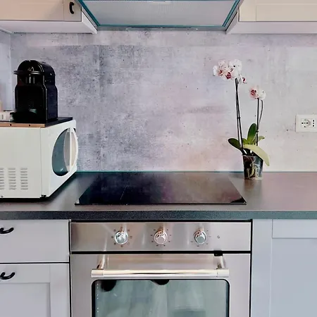 Pansiyon B&B Pizza Room Twin Room Near Navigli Milan Milano