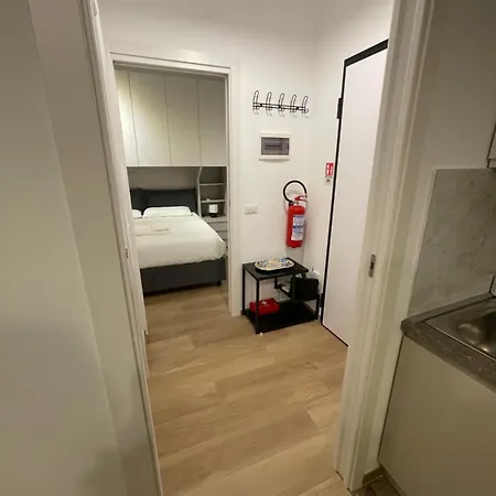 Need In Apartman Milánó