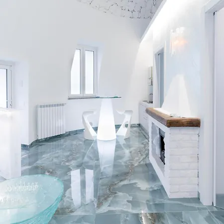 The Igloo * Milan