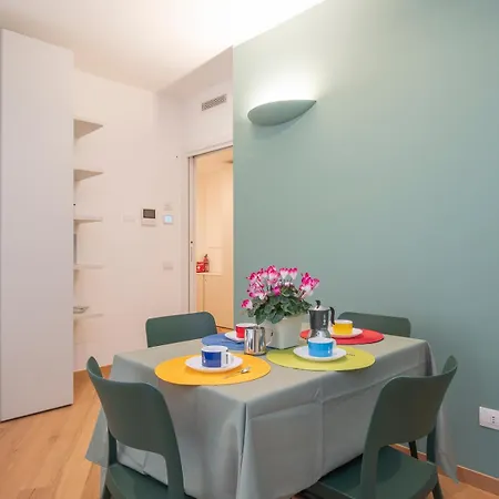 Appartamento Crovato's Palace - Design E Comfort Nel Cuore Di Milano