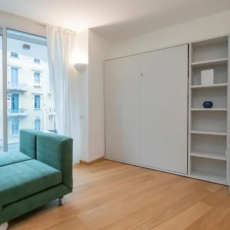 Palazzo Crovato - Design E Comfort Nel Cuore Di Apartmán Milán