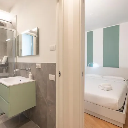 Palazzo Crovato - Design E Comfort Nel Cuore Di * מילאנו