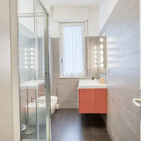 Easylife - Comfort Esclusivo In Porta Romana Milan