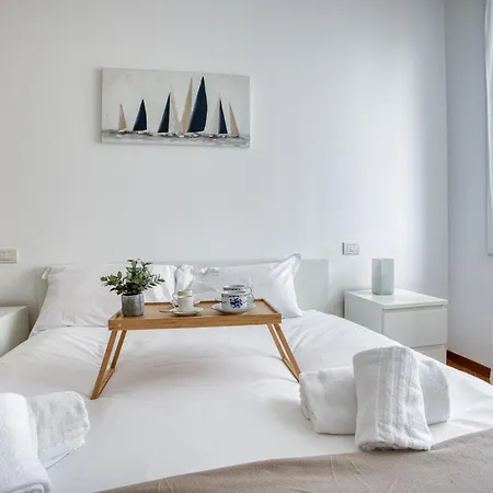Easylife - Comfort Esclusivo In Porta Romana Apartment