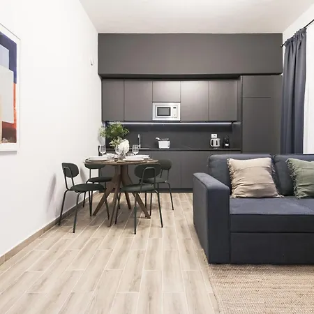 Easylife - Milano- Privata Angera 3 - *