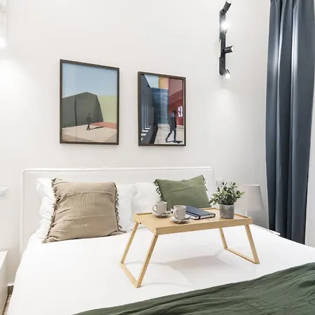 Easylife - Vicino A Stazione Apartment *
