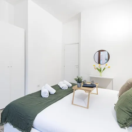 Easylife - Milano- Privata Angera 3 - *