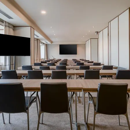 Ac 밀라노, 어 메리어트 라이프스타일 호텔 4*