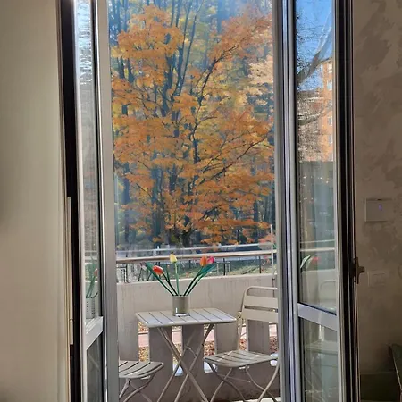 Vfh Argonne Trendy By The Park * Mediolan