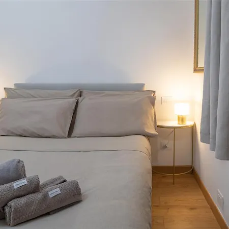 Maison Saint Michel Monte Nero 公寓 米兰