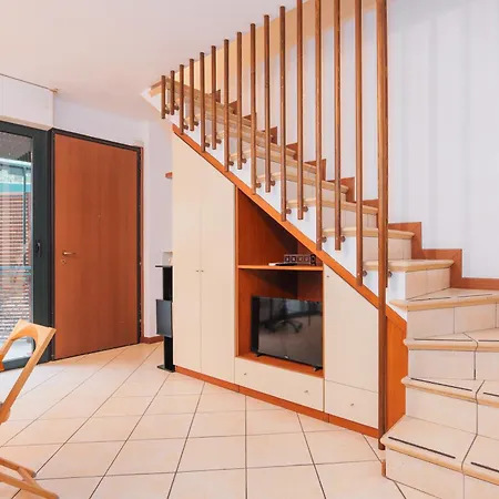 Keys Of Italy - Salutati Stylish Bedroom Apartment Milan