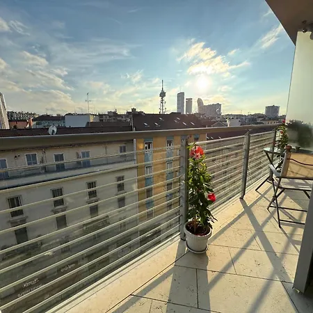 La Casa Di Gio - Life