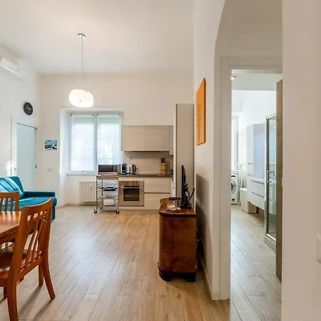 Metro Argonne Linate - Comfort - Free Wifi Apartment