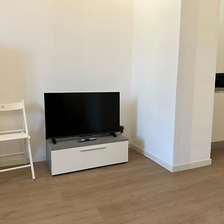 Daire Modern Flat In Paolo Sarpi