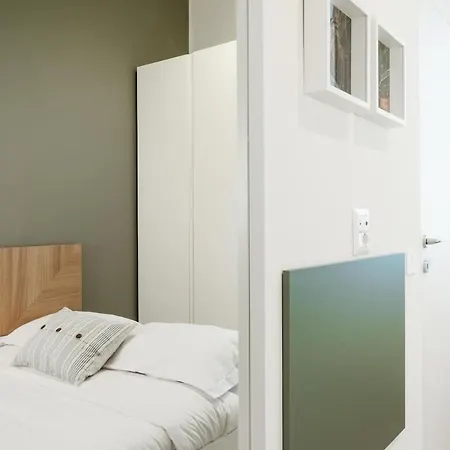 Nuovo - Con Due Da Letto