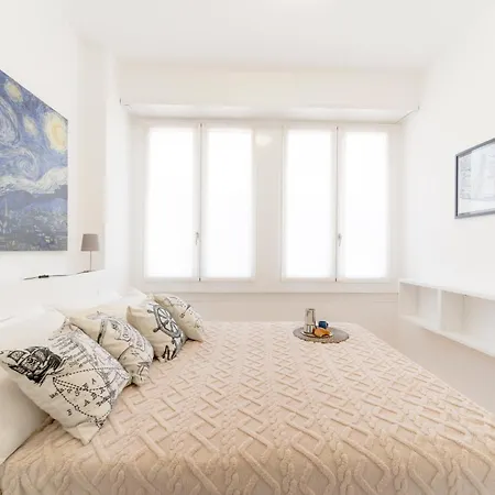 Luxury - Daverio 6 * Milan