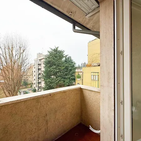 Free Park, 100m From San Siro, Derby Two-room Milano