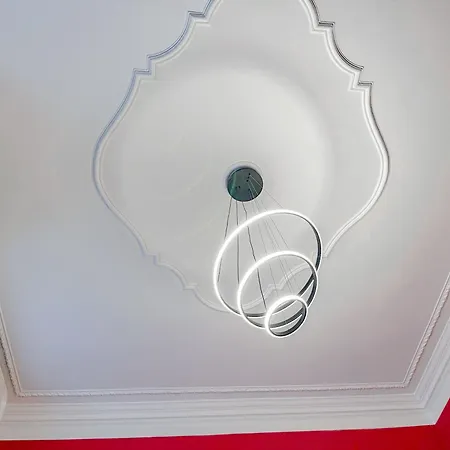 Dellorso Luxury - 5 Mins From Montenapol... Apartman