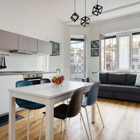 Joivy Elegant & Modern In Isola District *