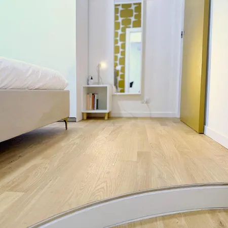 Viale Monza Ab - 2 Bedroom- 15 Min Dal Duomo