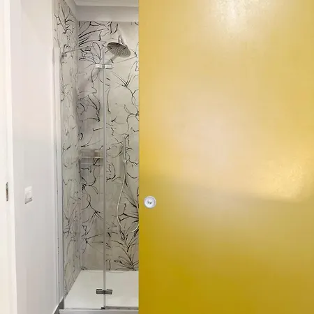 Viale Monza Ab - 2 Bedroom- 15 Min Dal Duomo * Milaan