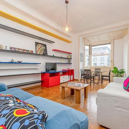 شقة Mondrian Style House