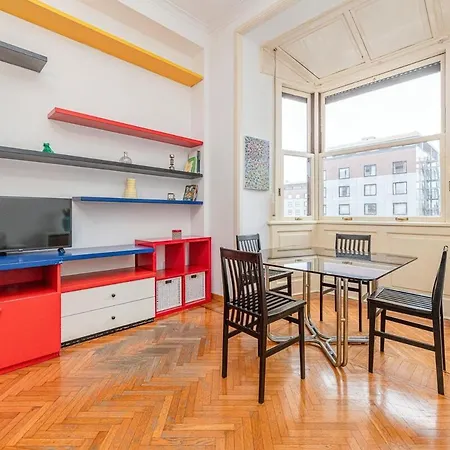 Mondrian Style House