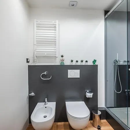 The Baldachin - Navigli Area Apartment