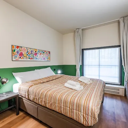 The Baldachin - Navigli Area Appartement Milaan