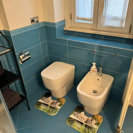 Spacious Three In Corso Vercelli, In The Center Appartement *