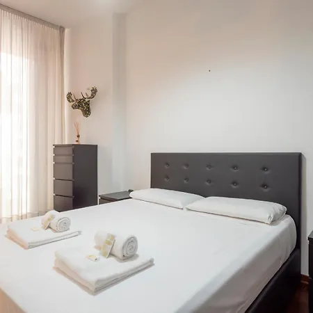 Apartament Youhosty - Elegant Duomo