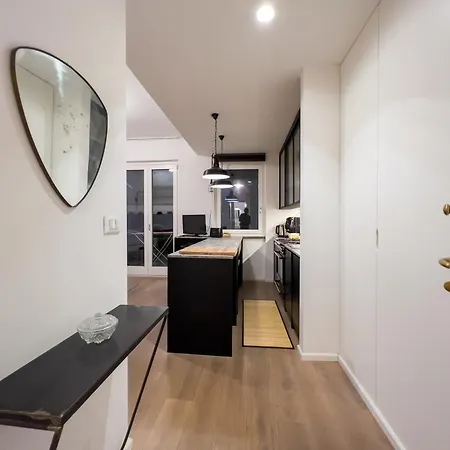 Paolo Sarpi - Charming With Terrace Milano